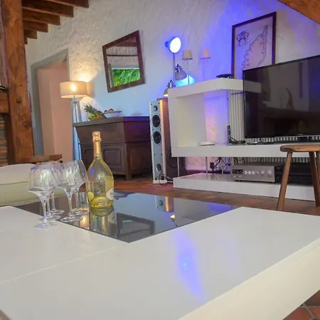 Villa Nina - Private Estate Rooftop On Foot